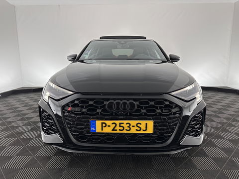 Audi RS3 Sportback 2.5 TFSI quattro Aut. *PANO | HEAD-UP | MATRIX-LED | FULL-LED | ADAPTIVE-CRUISE | BLIND-SPOT | MEMORY-PACK | KEYLESS | SPORT-SEATS | CAMERA | DIGI-COCKPIT | AMBIENT-LIGHT | 19''ALU*