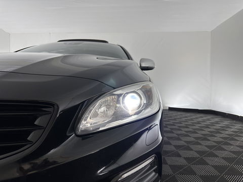 Volvo V60 2.4 D6 Twin Engine R-Design Aut. *PANO | LUXURY-LEATHER | BI-XENON | PREMIUM AUDIO | NAVI-FULLMAP | MEMORY-PACK | HEATED-COMFORTSEATS | TOWBAR | ECC | PDC | CRUISE | 18''ALU*