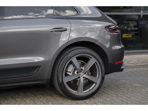 Porsche Macan S 3.0 D 258pk Panoramadak Bose Luchtvering Sport chrono Sportuitlaat Lane assist 20" LMV
