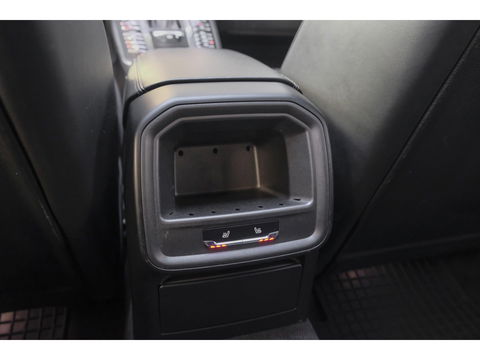 Porsche Macan S 3.0 D 258pk Panoramadak Bose Luchtvering Sport chrono Sportuitlaat Lane assist 20" LMV