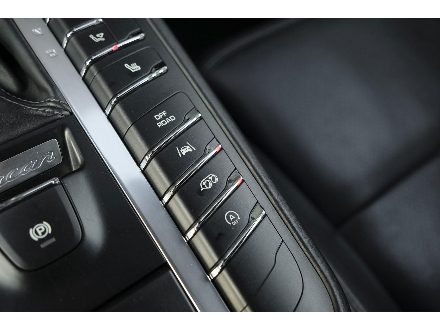 Porsche Macan S 3.0 D 258pk Panoramadak Bose Luchtvering Sport chrono Sportuitlaat Lane assist 20" LMV