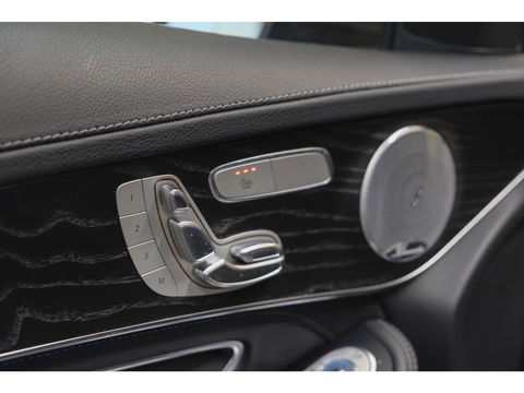 Mercedes-Benz GLC Coupé GLC63s AMG 510pk 4MATIC+ Keramisch Schuifdak Distronic+ Burmester Luchtvering Trekhaak Head-up VOL VOL VOL!!!