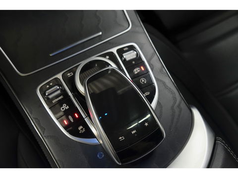 Mercedes-Benz GLC Coupé GLC63s AMG 510pk 4MATIC+ Keramisch Schuifdak Distronic+ Burmester Luchtvering Trekhaak Head-up VOL VOL VOL!!!