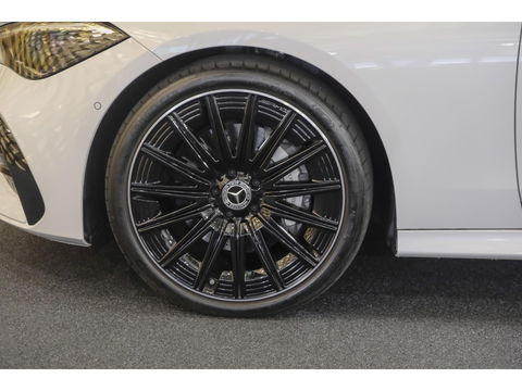 Mercedes-Benz CLE Coupé CLE200 AMG 204pk Panoramadak Night pakket *DIRECT RIJDEN* Burmester 3d *BTW* MBUX Distronic Sportsound 20" LMV