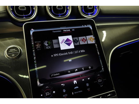 Mercedes-Benz CLE Coupé CLE200 AMG 204pk Panoramadak Night pakket *DIRECT RIJDEN* Burmester 3d *BTW* MBUX Distronic Sportsound 20" LMV