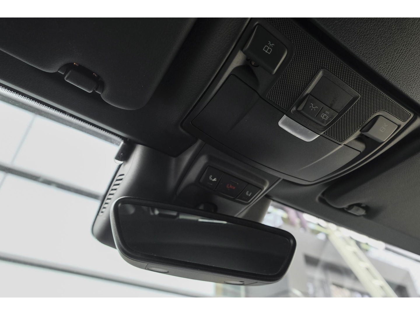 Mercedes-Benz C-Klasse Cabrio C43 AMG 4MATIC Airscarf CommandOnline Led Intelligent Stoelverwarming Designo