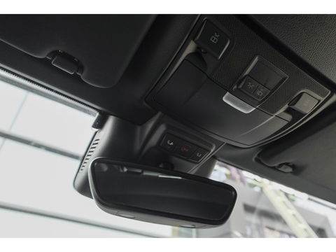 Mercedes-Benz C-Klasse Cabrio C43 AMG 4MATIC Airscarf CommandOnline Led Intelligent Stoelverwarming Designo