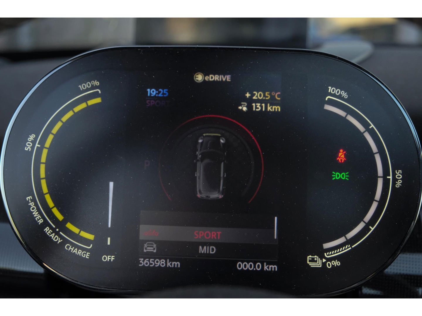 MINI Mini Electric Cooper SE 184pk 33 kWh Panoramadak Head-up *BTW* Leder Camera NLauto 17" LMV