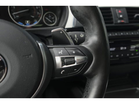 BMW 3-serie 330e 252pk M-Sport Schuifdak Harman/Kardon Head-up Leder Full led NLauto 19" LMV
