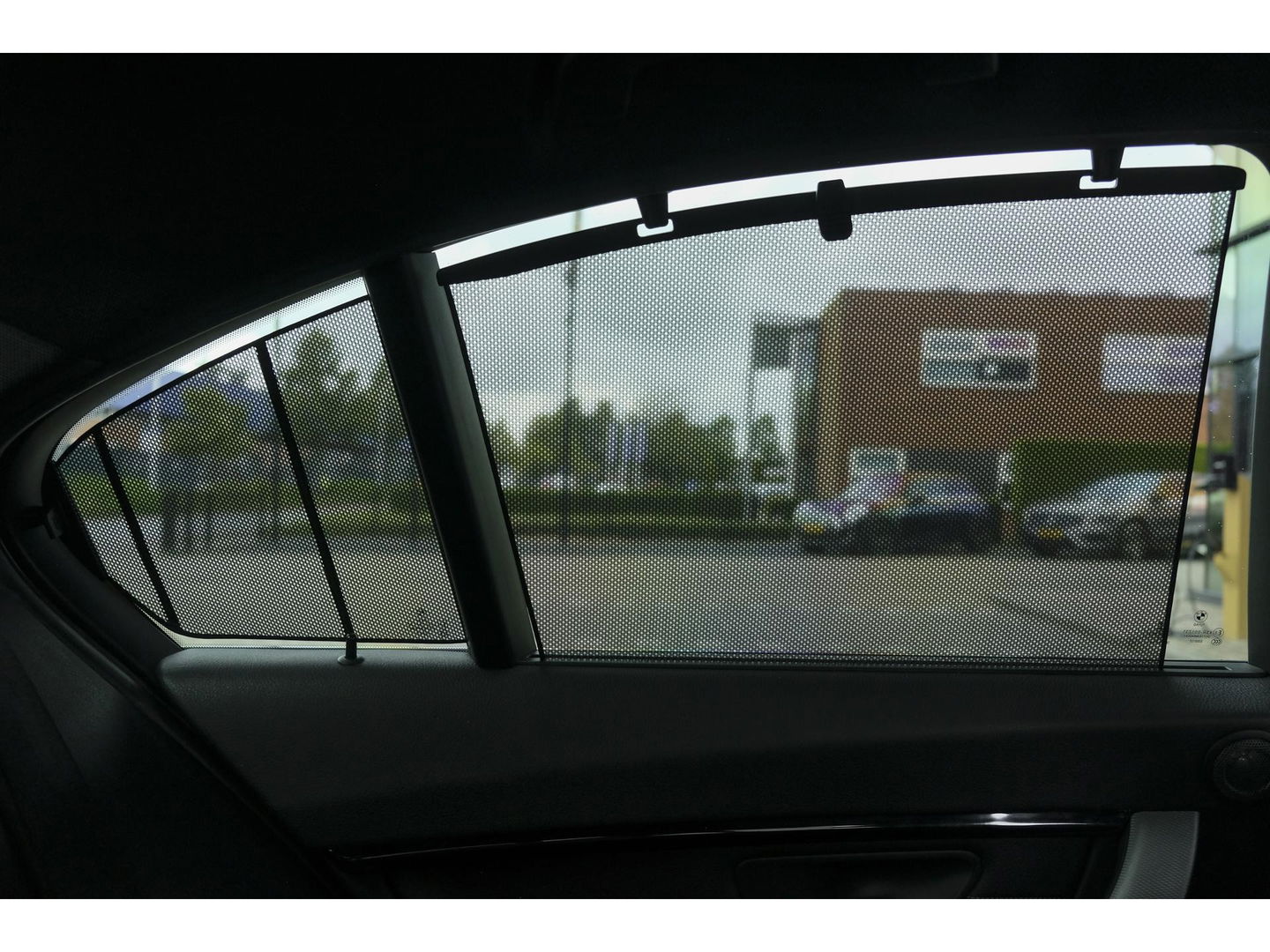 BMW 3-serie 330e 252pk M-Sport Schuifdak Harman/Kardon Head-up Leder Full led NLauto 19" LMV