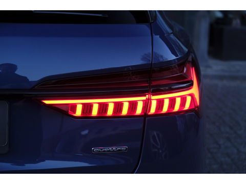 Audi A6 Avant 50 TFSIe 300pk Quattro S-line Facelift Panoramadak Bang&Olufsen *BTW* Trekhaak elec. Ascari blauw S6 diffusor Black pack