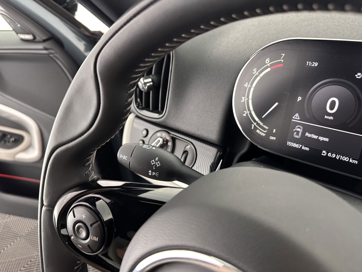 MINI Countryman 1.5 Cooper Business Edition Aut. *PANO | FULL-LEATHER | FULL-LED | HARMAN/KARDON | SPORT-SEATS | CAMERA | KEYKESS | DIGI-COCKPIT | NAVI-FULLMAP | ECC | PDC | CRUISE*