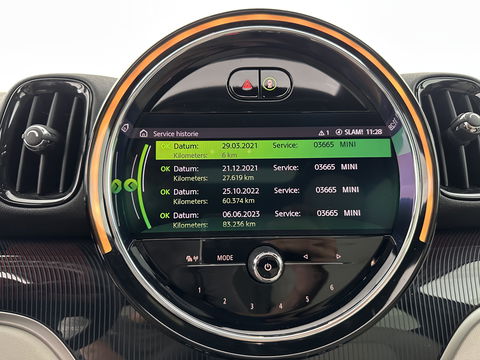 MINI Countryman 1.5 Cooper Business Edition Aut. *PANO | FULL-LEATHER | FULL-LED | HARMAN/KARDON | SPORT-SEATS | CAMERA | KEYKESS | DIGI-COCKPIT | NAVI-FULLMAP | ECC | PDC | CRUISE*