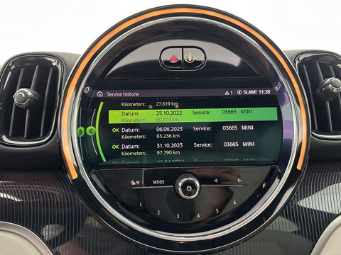 MINI Countryman 1.5 Cooper Business Edition Aut. *PANO | FULL-LEATHER | FULL-LED | HARMAN/KARDON | SPORT-SEATS | CAMERA | KEYKESS | DIGI-COCKPIT | NAVI-FULLMAP | ECC | PDC | CRUISE*