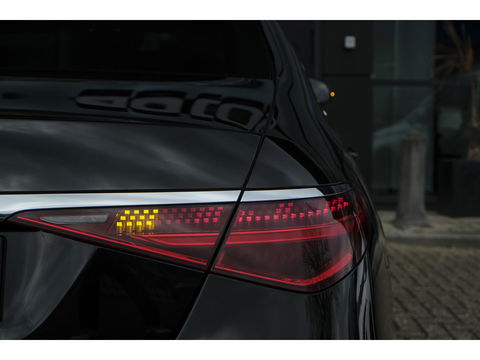 Mercedes-Benz S-Klasse S580e Lang AMG 510pk Panoramadak *BTW* 4-wielsturing Leder exclusief Burmester 21" LMV
