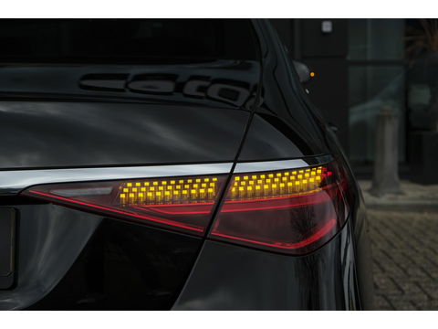 Mercedes-Benz S-Klasse S580e Lang AMG 510pk Panoramadak *BTW* 4-wielsturing Leder exclusief Burmester 21" LMV