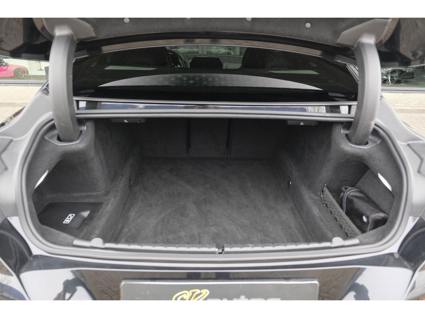 BMW 8 Serie Gran Coupé M850i 530pk xDrive High Executive Panoramadak Bowers&Wilkins Carbon exterieur NLauto 1e eigenaar!!