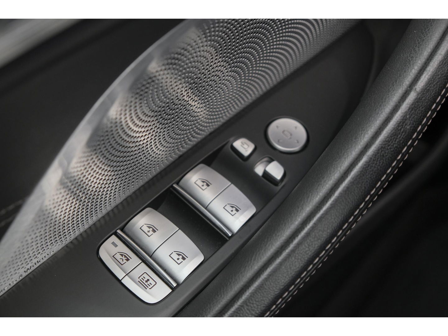 BMW 8 Serie Gran Coupé M850i 530pk xDrive High Executive Panoramadak Bowers&Wilkins Carbon exterieur NLauto 1e eigenaar!!