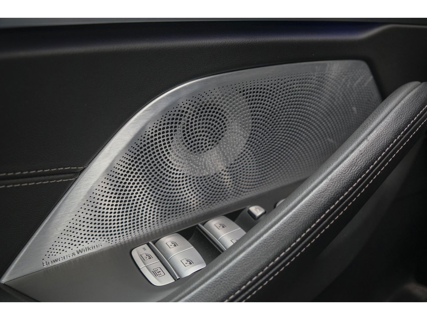 BMW 8 Serie Gran Coupé M850i 530pk xDrive High Executive Panoramadak Bowers&Wilkins Carbon exterieur NLauto 1e eigenaar!!