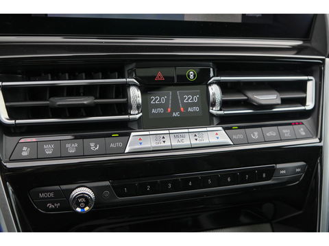 BMW 8 Serie Gran Coupé M850i 530pk xDrive High Executive Panoramadak Bowers&Wilkins Carbon exterieur NLauto 1e eigenaar!!