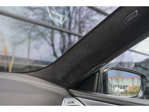 BMW 8 Serie Gran Coupé M850i 530pk xDrive High Executive Panoramadak Bowers&Wilkins Carbon exterieur NLauto 1e eigenaar!!