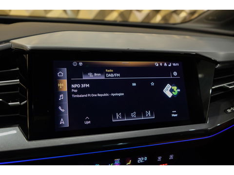 Audi Q4 e-tron 40 204pk Competition S-line 77 kWh Sonos audio Head-up *Marge* Trekhaak elektrisch Camera Adaptive cruise NLauto