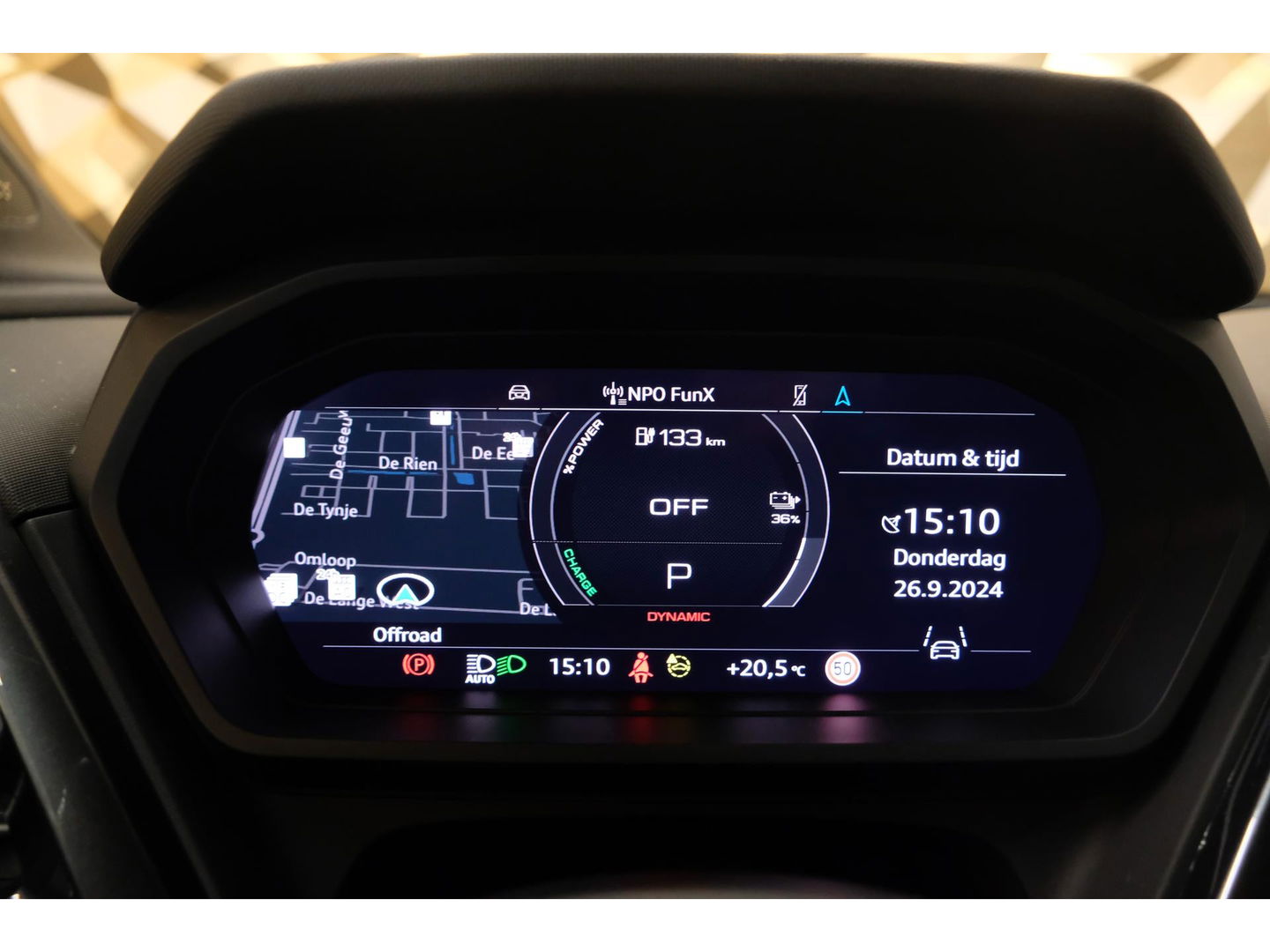 Audi Q4 e-tron 40 204pk Competition S-line 77 kWh Sonos audio Head-up *Marge* Trekhaak elektrisch Camera Adaptive cruise NLauto