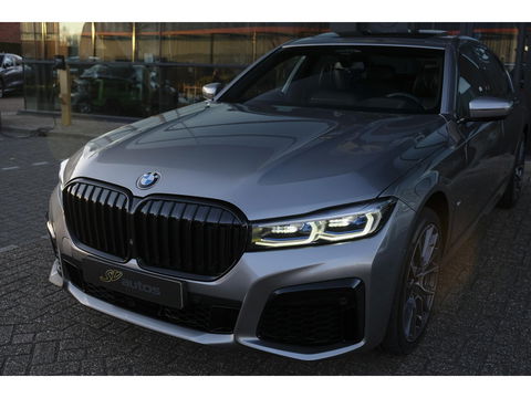 BMW 7 Serie 730d M-sport 265pk Schuifdak Bowers&Wilkins *BTW* 4-wielsturing Massage Stoelkoeling Comfortstoelen voor+achter