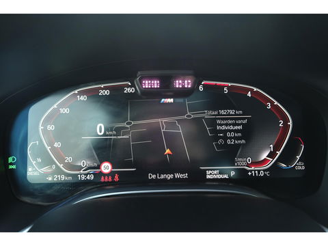 BMW 7 Serie 730d M-sport 265pk Schuifdak Bowers&Wilkins *BTW* 4-wielsturing Massage Stoelkoeling Comfortstoelen voor+achter