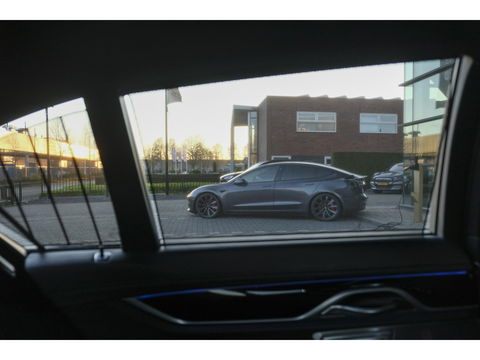 BMW 7 Serie 730d M-sport 265pk Schuifdak Bowers&Wilkins *BTW* 4-wielsturing Massage Stoelkoeling Comfortstoelen voor+achter