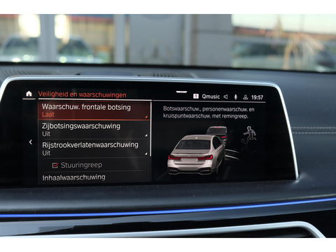 BMW 7 Serie 730d M-sport 265pk Schuifdak Bowers&Wilkins *BTW* 4-wielsturing Massage Stoelkoeling Comfortstoelen voor+achter