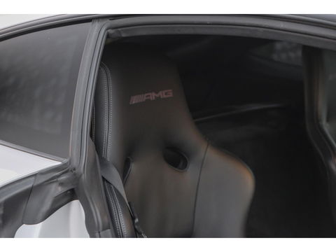 Mercedes-Benz AMG GT R 4.0 V8 585pk GTR NLauto Keramisch Bucket seats Carbonpakket Burmester Camera DAB CommandOnline