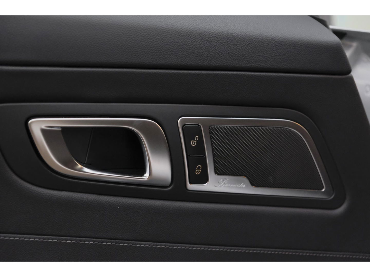 Mercedes-Benz AMG GT R 4.0 V8 585pk GTR NLauto Keramisch Bucket seats Carbonpakket Burmester Camera DAB CommandOnline