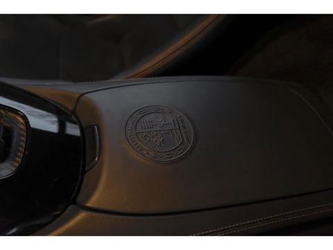 Mercedes-Benz AMG GT R 4.0 V8 585pk GTR NLauto Keramisch Bucket seats Carbonpakket Burmester Camera DAB CommandOnline