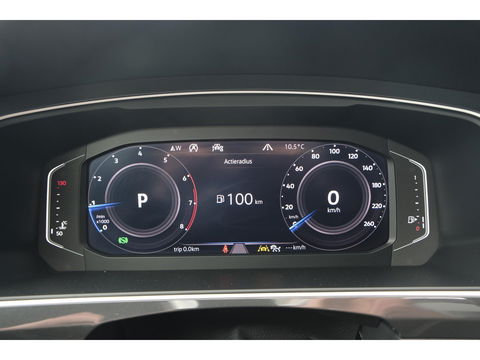 Volkswagen Tiguan 1.5 TSI R-Line Highline Panoramadak Virtual cockpit Trekhaak 20" LMV NLauto Elektrische klep