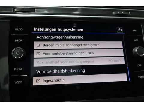 Volkswagen Tiguan 1.5 TSI R-Line Highline Panoramadak Virtual cockpit Trekhaak 20" LMV NLauto Elektrische klep