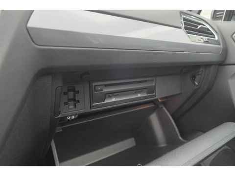 Volkswagen Tiguan 1.5 TSI R-Line Highline Panoramadak Virtual cockpit Trekhaak 20" LMV NLauto Elektrische klep
