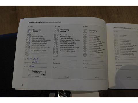 Porsche Cayenne Turbo S 4.0 V8 680pk E-Hybrid Panoramadak 4-wielsturing Keramisch Luchtvering PDCC Trekhaak Matrix Bose NLauto 22" LMV 1e eigenaar!!