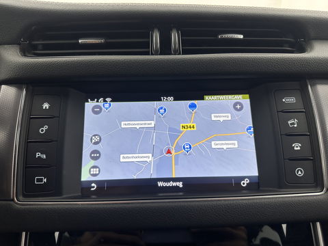 Jaguar XF 2.0d Portfolio Aut. *FULL-LEATHER | XENON | NAVI-FULLMAP | COMFORT-SEATS | CAMERA | AMBIENT-LIGHT | ECC | PDC | CRUISE | 17''ALU*