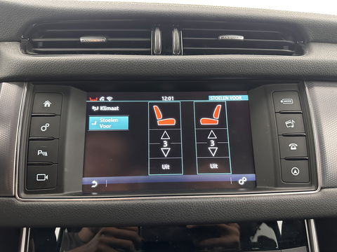 Jaguar XF 2.0d Portfolio Aut. *FULL-LEATHER | XENON | NAVI-FULLMAP | COMFORT-SEATS | CAMERA | AMBIENT-LIGHT | ECC | PDC | CRUISE | 17''ALU*