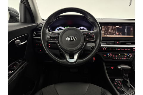 Kia Niro 1.6 GDi Hybrid ExecutiveLine Camera LED Clima Cruise Carplay Navi PDC 16"LMV