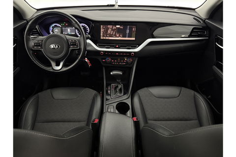 Kia Niro 1.6 GDi Hybrid ExecutiveLine Camera LED Clima Cruise Carplay Navi PDC 16"LMV