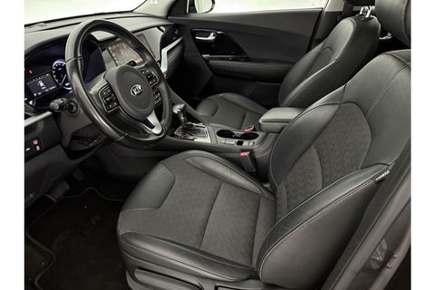 Kia Niro 1.6 GDi Hybrid ExecutiveLine Camera LED Clima Cruise Carplay Navi PDC 16"LMV
