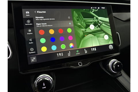 Lynk Co 01 1.5 262PK Hybride Pano LED Sfeer 360Camera Carplay ACC Clima Navi Virtual Memory 20"LMV