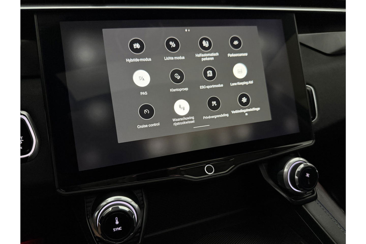 Lynk Co 01 1.5 262PK Hybride Pano LED Sfeer 360Camera Carplay ACC Clima Navi Virtual Memory 20"LMV