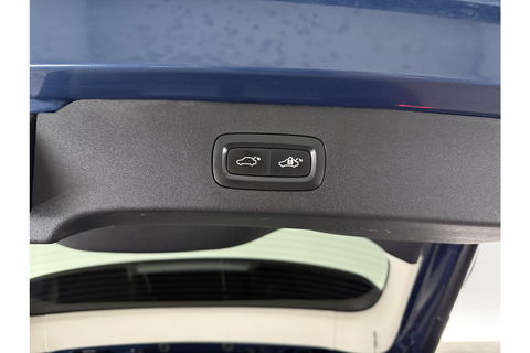 Lynk Co 01 1.5 262PK Hybride Pano LED Sfeer 360Camera Carplay ACC Clima Navi Virtual Memory 20"LMV