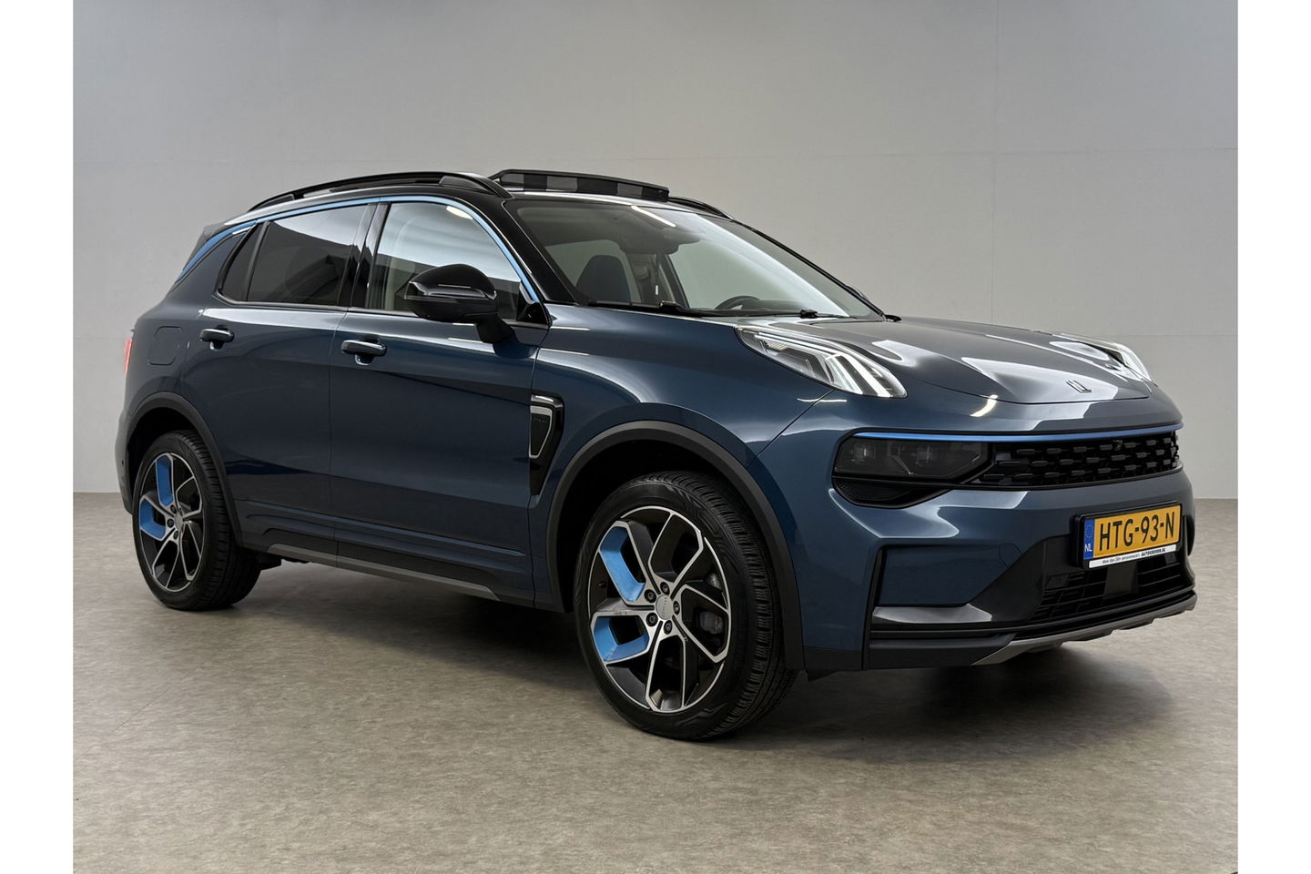 Lynk Co 01 1.5 262PK Hybride Pano LED Sfeer 360Camera Carplay ACC Clima Navi Virtual Memory 20"LMV