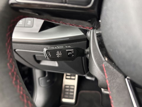 Audi RS3 Sportback 2.5 TFSI quattro Aut. *PANO | HEAD-UP | MATRIX-LED | FULL-LED | ADAPTIVE-CRUISE | BLIND-SPOT | MEMORY-PACK | KEYLESS | SPORT-SEATS | CAMERA | DIGI-COCKPIT | AMBIENT-LIGHT | 19''ALU*