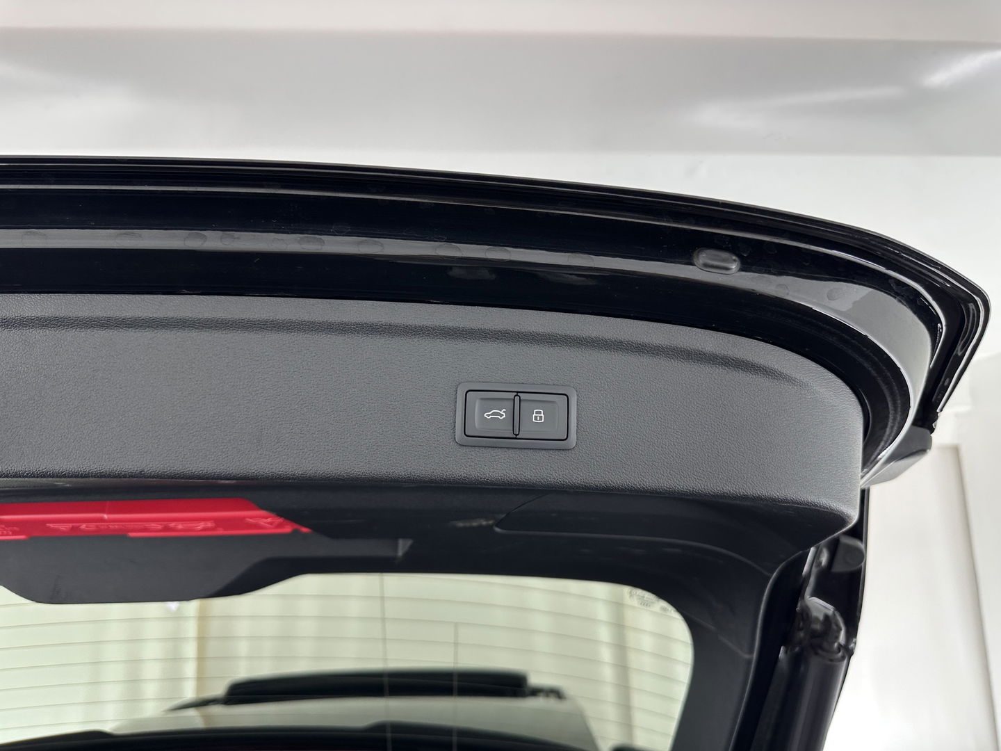Audi RS3 Sportback 2.5 TFSI quattro Aut. *PANO | HEAD-UP | MATRIX-LED | FULL-LED | ADAPTIVE-CRUISE | BLIND-SPOT | MEMORY-PACK | KEYLESS | SPORT-SEATS | CAMERA | DIGI-COCKPIT | AMBIENT-LIGHT | 19''ALU*