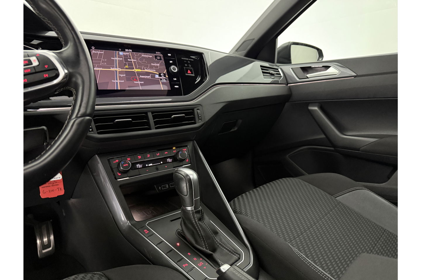 Volkswagen Polo 1.0 TSI 116PK R-Line DSG Pano LED Camera Carplay ACC Virtual Navi Clima PDC 17"LMV